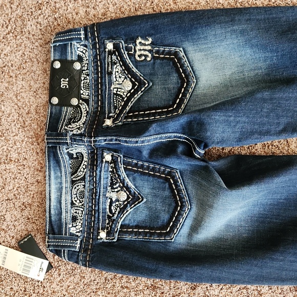 New Women's Miss Me Jeans, Size 29 x 35, Easy Boot - Picture 5 of 5